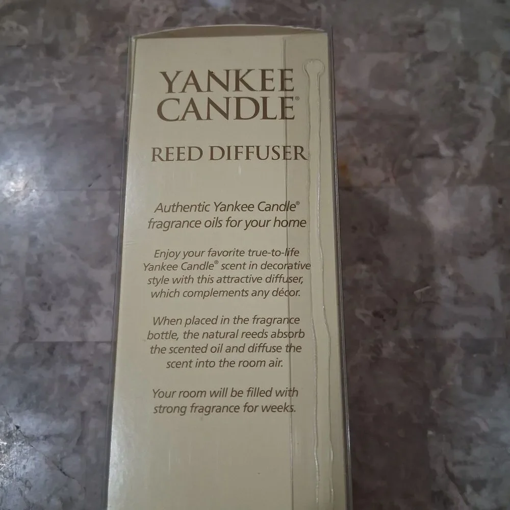 New Yankee Candle Reed Diffuser – Sage & Citrus – 4 oz Home Fragrance Gift Set